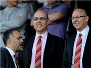Bóng đá anh, ngoại hạng anh, lịch thi đấu euro 2012, Nhà Glazer bị phong tỏa đường rời Old Trafford